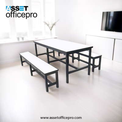 โต๊ะโรงอาหาร